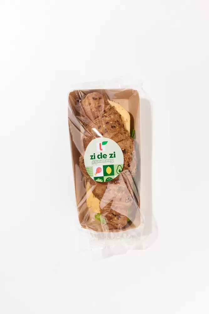 ZideZi Croissant integral cu pui, 180g